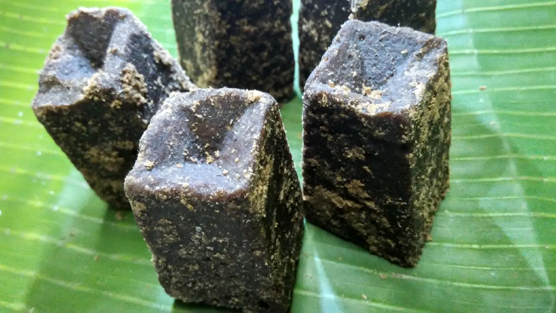 Natural jaggery blocks for export